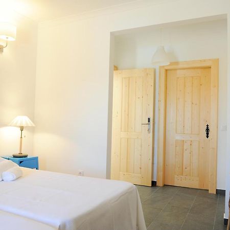 Casa Das Rendufas- Turismo Rural Com Figos Rendufas da Estrada Luaran gambar