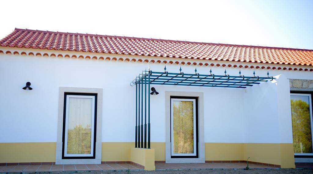 Casa Das Rendufas- Turismo Rural Com Figos Rendufas da Estrada Bilik gambar